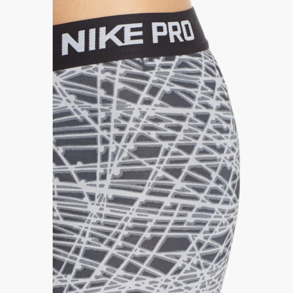 Nike Pro Cool Tracer Capris Womens Size XS Black White Training Leggings Workout - Picture 4 of 13